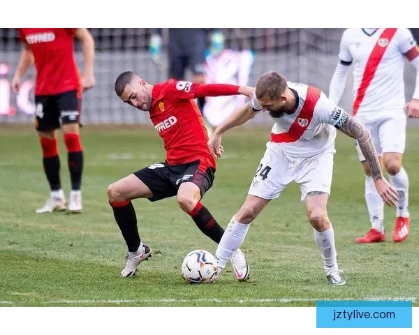 拉齐奥与帕尔马今日进行最后训练 昨日福尔梅洛基地三人缺席引关注